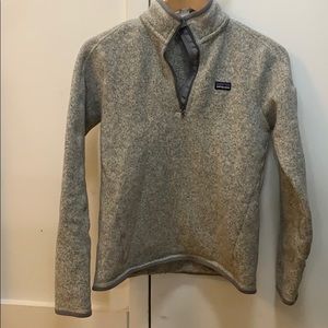 Patagonia grey half zip up size small